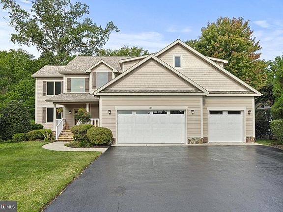 2nd image of 31 Kenmare Way