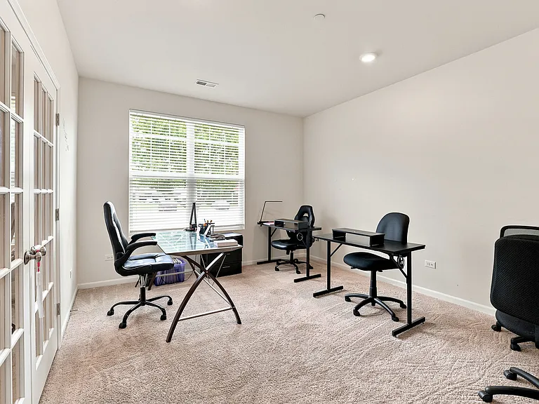 3303 Trillium Cir — Photo 4