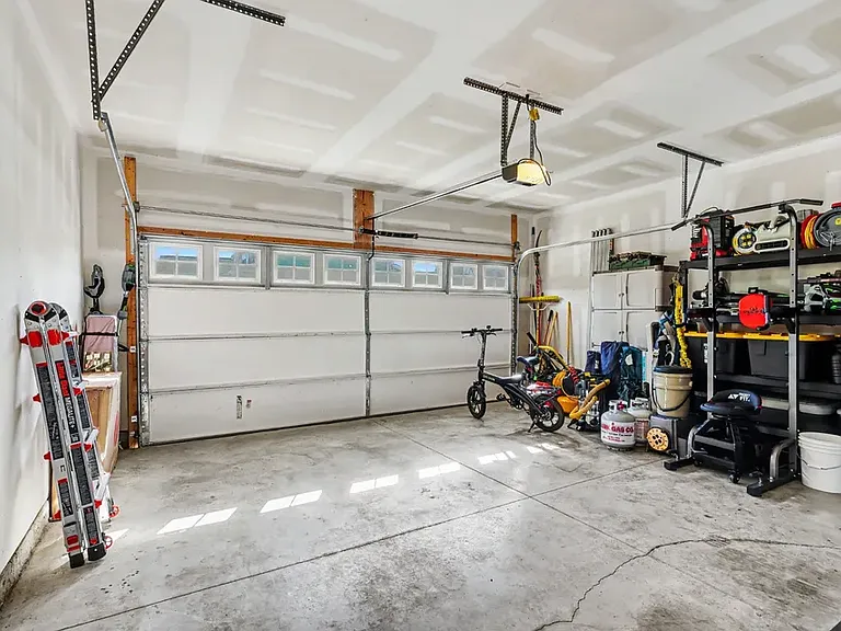 2439 Williams Ridge Dr — Photo 23