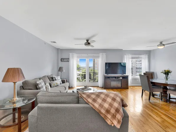 102-20 Rockaway Beach Boulevard image 14 of 32