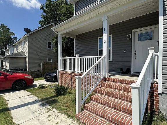3rd image of 1132 Victory Blvd
