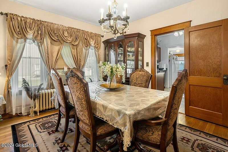 5th image of 12 Madison Avenue