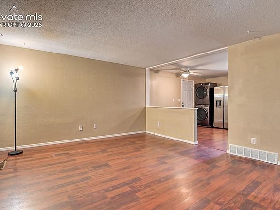 5th image of 1810 Bonita Dr
