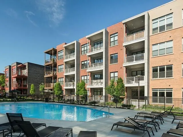 Neighborhood Amenity: Foundry Pool