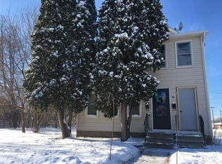 46 8th Ave N, Hopkins, MN 55343