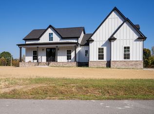 356 Lakewood Cir, Smithville, TN 37166