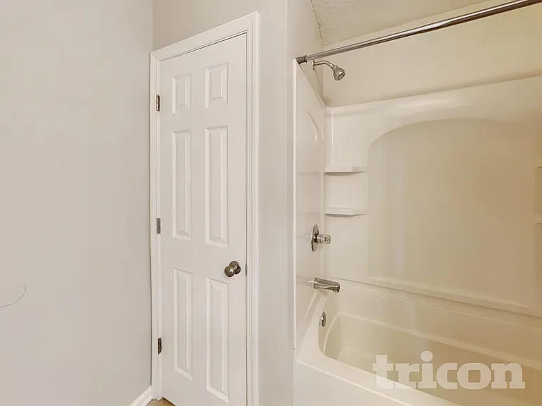 11238 Justin Oaks Dr — Photo 13