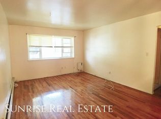 550 E 82nd St #1, Brooklyn, NY 11236