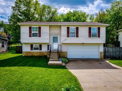 1760 Olalla Ave, Akron, OH, 44305