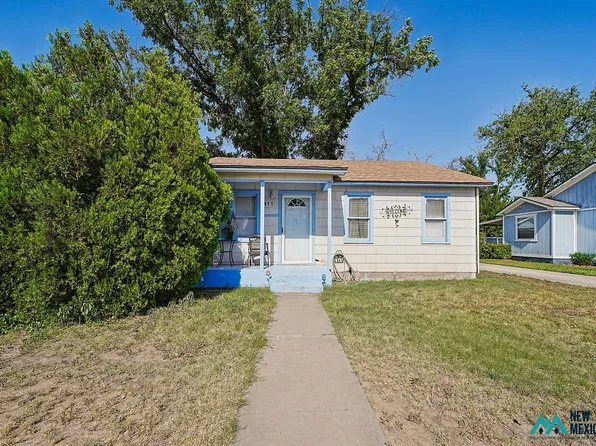 911 N Howard St, Carlsbad, NM 88220