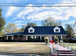 405 W Perry Pl, Carthage, TX 75633