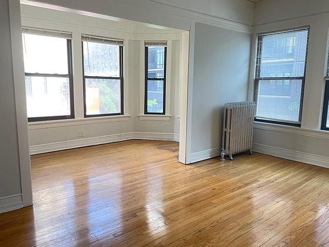 1st image of 524 W Diversey Pkwy #3S