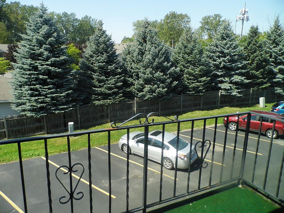 156 Robert Dr North Tonawanda NY Zillow