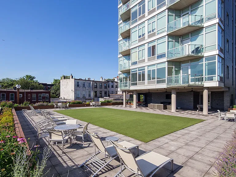 163 Washington Ave #12C — Photo 16