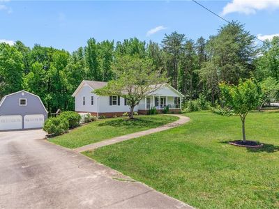 7300 Danay Dr, Kernersville, NC, 27284