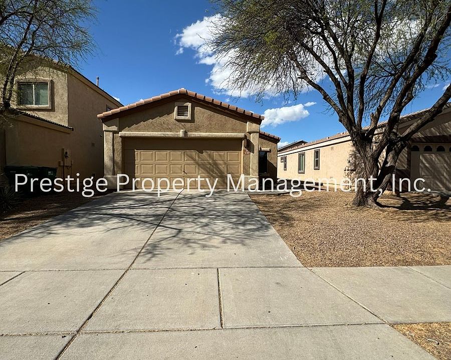 1st image of 449 E Placita Nodo