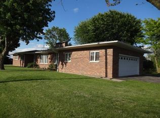 206 N Main St, Morning Sun, IA 52640