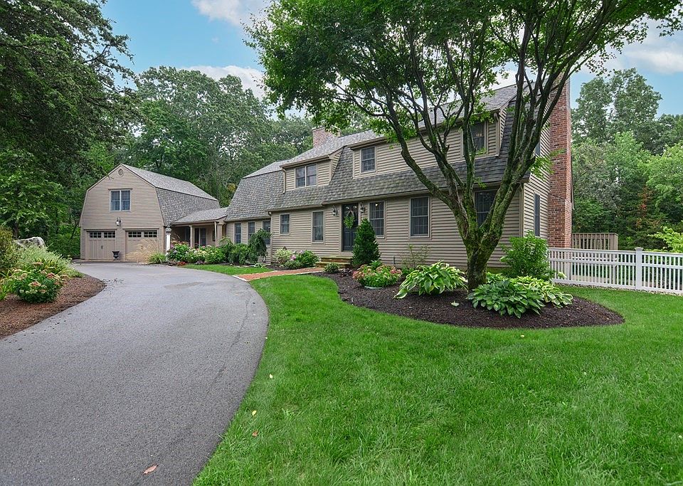 42 Farm Hill Rd, North Attleboro, MA 02760 Zillow