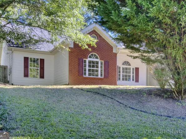 1930 Grayson Oaks Ct, Lawrenceville, GA 30045