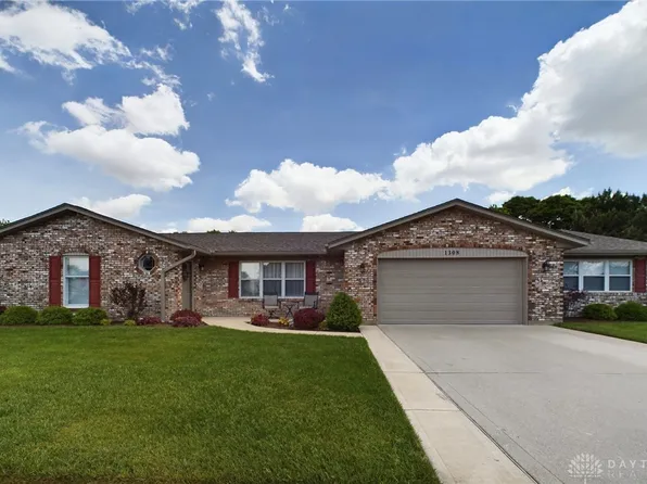 1308 Surrey Rd, Vandalia, OH 45377