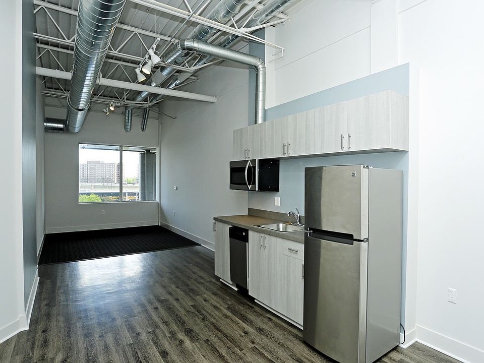 Living room/kitchen