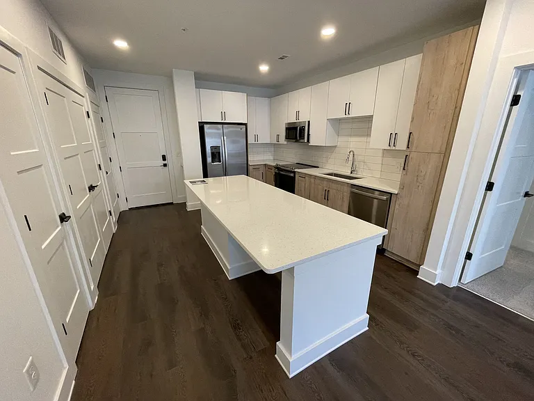 The Argos Apartments on The Beltline — Photo 125