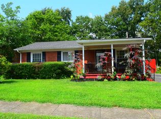 1113 Boxwood Dr, Lexington, KY 40511