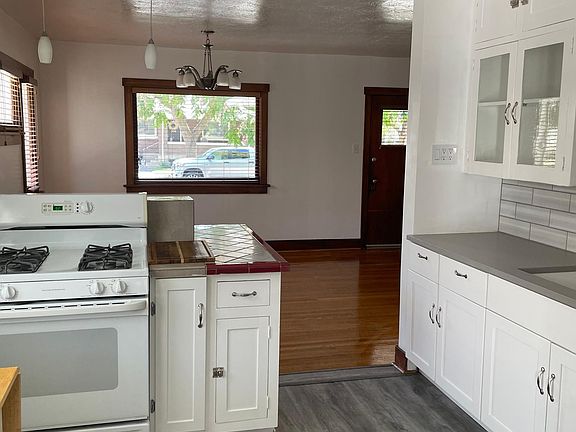 2nd image of 655 E Bryan Ave