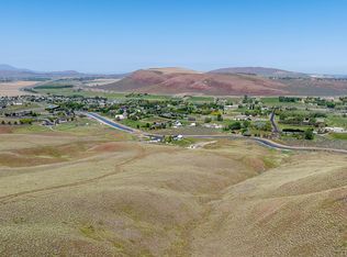 82385 Country Heights Dr, Kennewick, WA 99338