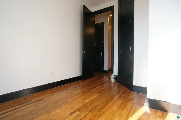 Rented by EXR | media 1