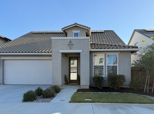 2347 Mulholland Dr, Lathrop, CA 95330
