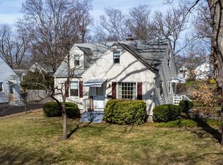 14 Franconia St, Springfield, MA 01108
