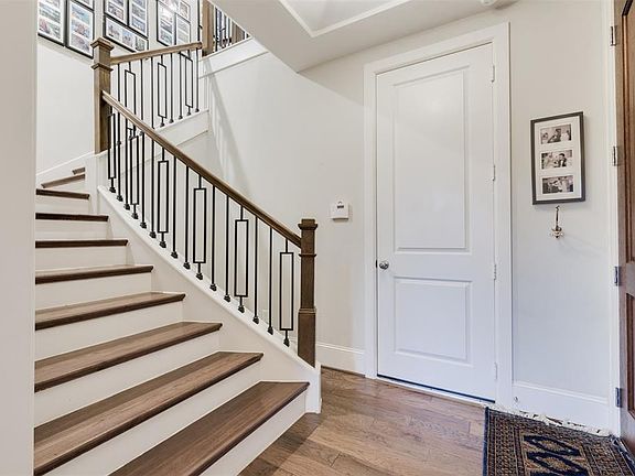 5th image of 6759 Highclere Manor Ln