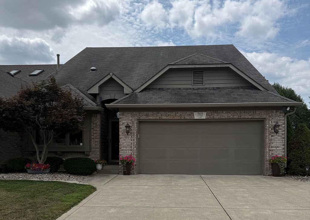 765 Cottage Ln - Property Image