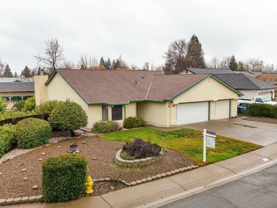 2124 Hacienda St, Redding, CA, 96003