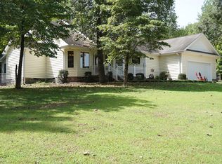 3450 Chapmans Cir, Palmyra, TN 37142