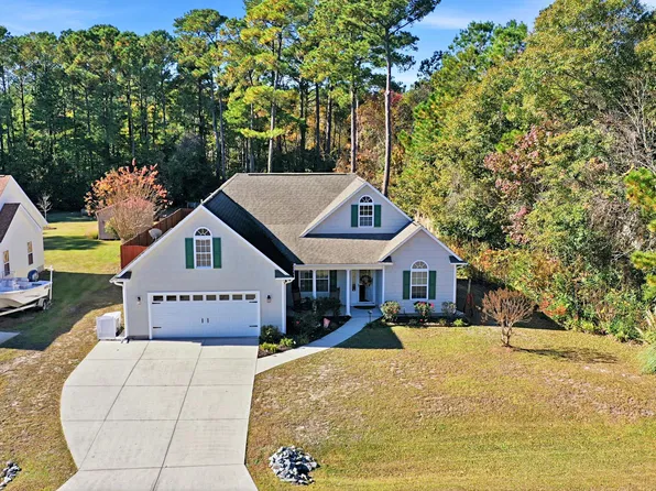408 N Belvedere Drive, Hampstead, NC 28443