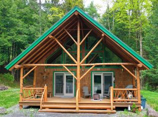 13 Dewey Rd, Pottersville, NY 12860