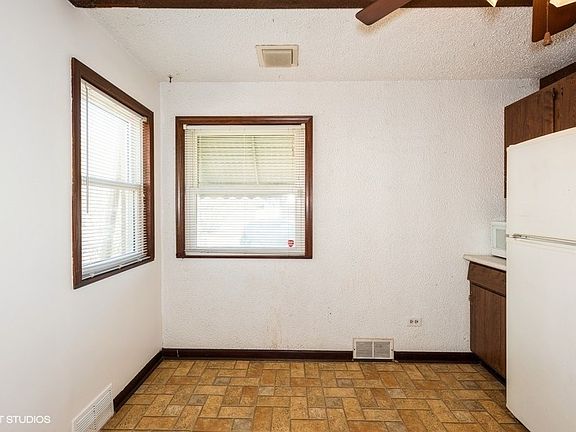 5th image of 1724 N 14th Ave