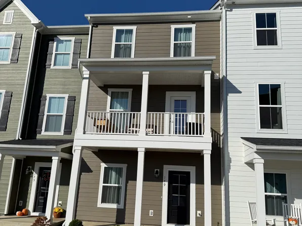 179 Broad St, Daleville, VA 24083