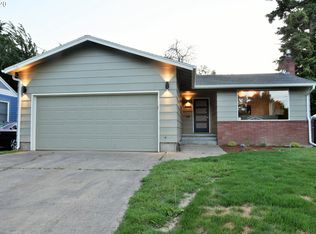 10243 N Polk Ave, Portland, OR 97203