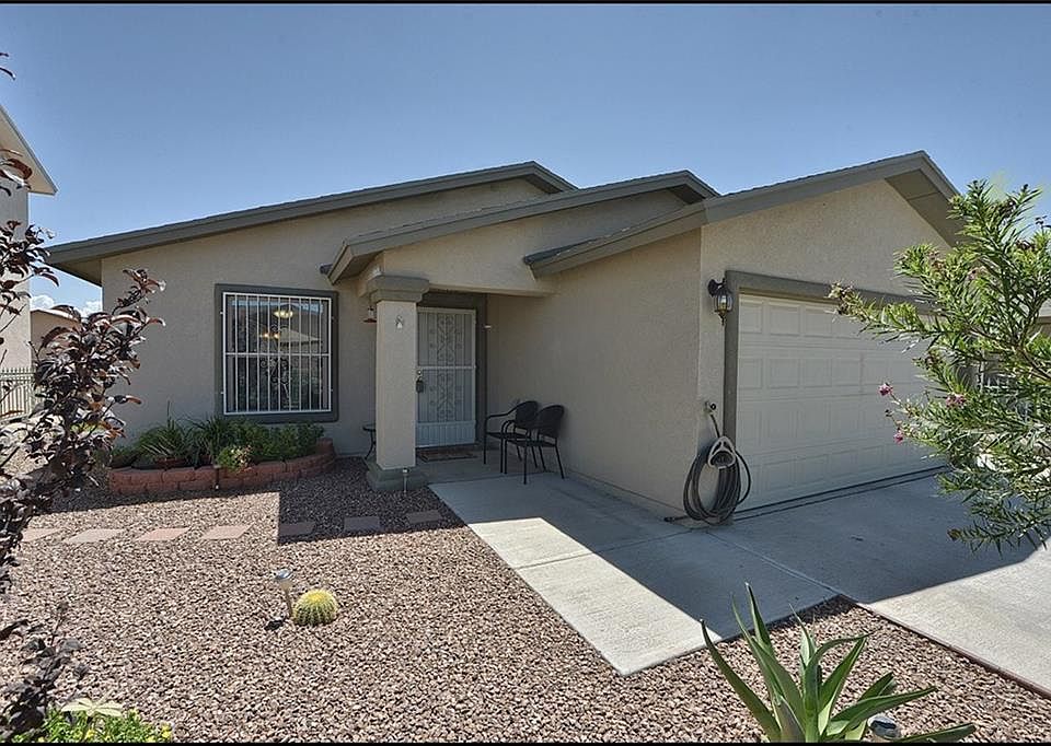 1st image of 10732 Canyon Sage Dr
