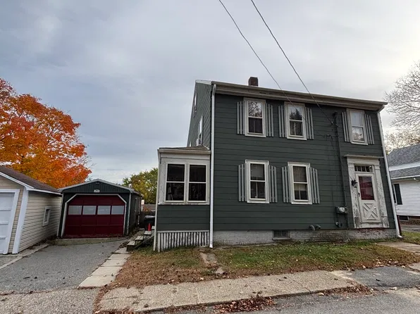 3 Whittier Ave, Amesbury, MA 01913
