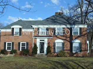 3129 Keswick Rd, Shaker Heights, OH 44120