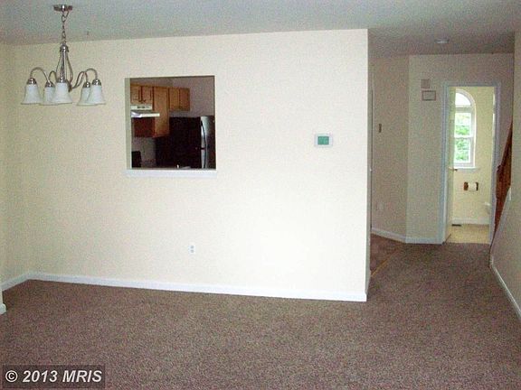 3rd image of 501 Annapolitan Ln