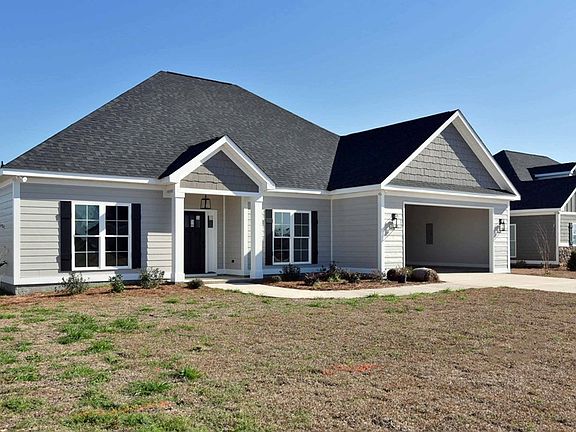 3rd image of 110 Hillgrove Ln
