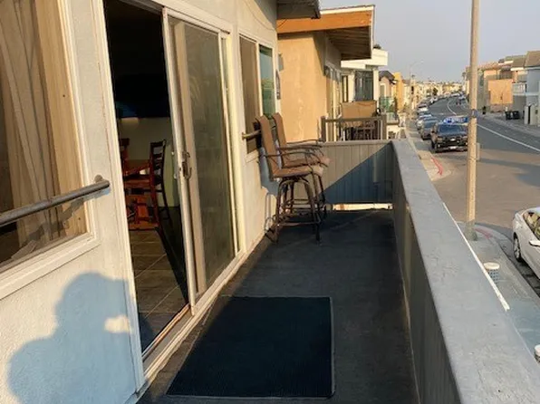 4704 Seashore Dr, Newport Beach, CA 92663