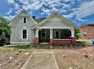 811 F St, North Wilkesboro, NC 28659