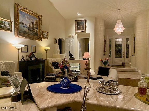 5th image of 10657 San Vercelli Ct