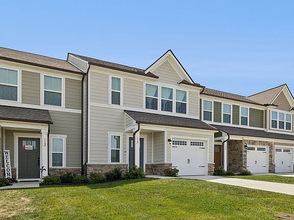 3rd image of 110 Primrose Ln